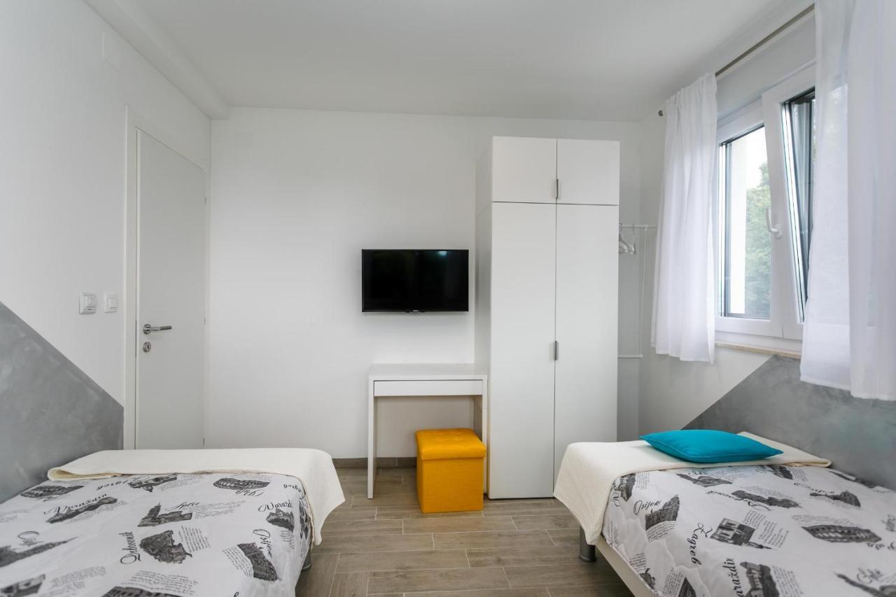 Апартаменты 2A Partment Rukavina Нивице Экстерьер фото